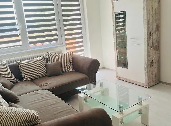 Horizont-szilvas * Komló